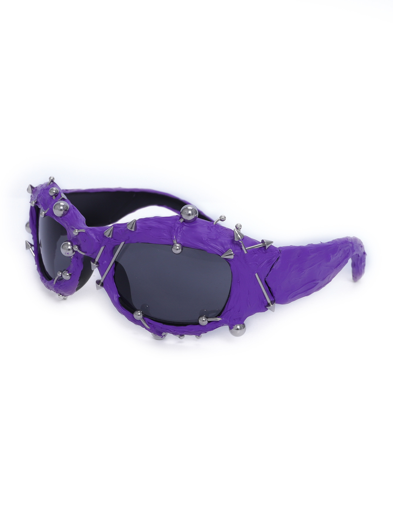 Metal studded sunglasses, dark punk style sunglasses, UV protection black-rimmed sun visors