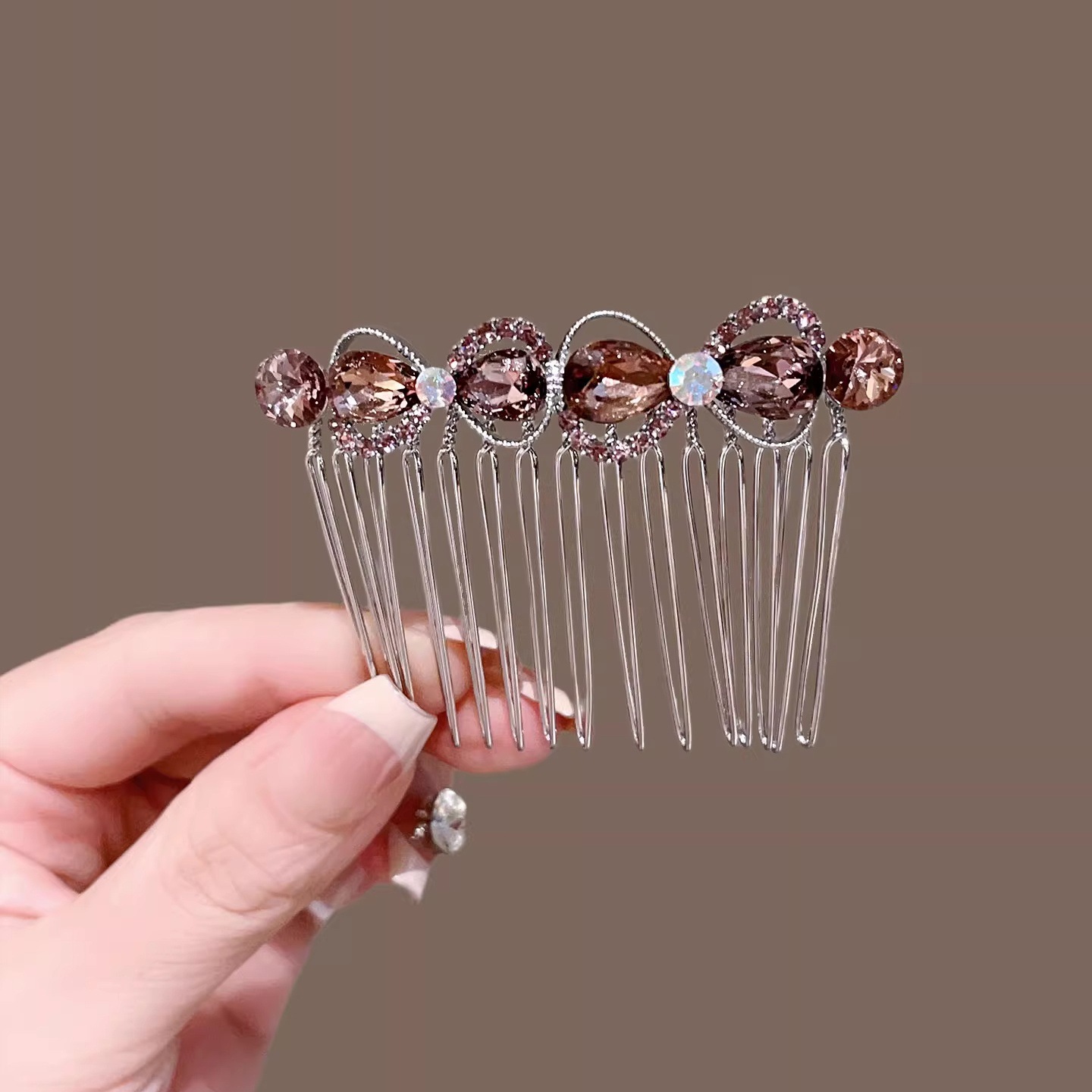 High-End Crystal Bow Hair Comb, Exquisite Forehead Hairpin, Bangs Hairpin, Inverted Comb Hairpin, Half-Tied Back of the Head