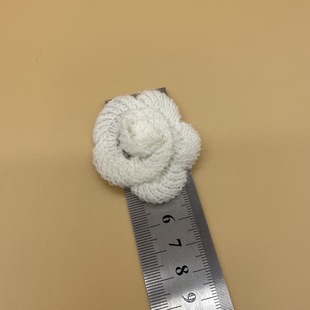 Hand-cranked embroidered wool flower 5cm rose children's clothing three-dimensional corsage hairpin shoe flower cloth sticker socks decorative flower