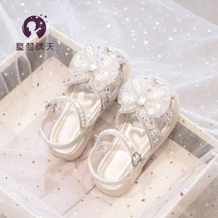 Girls' Toe Sandals 2024 New Summer Children's Princess Sandals Shining Crystal Shoes Summer Women's Leather Shoes