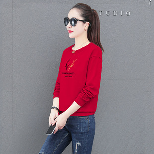 Round neck sweater women's autumn thin 2022 spring new fashion slimming top mom hooded loose bottoming shirt fashion