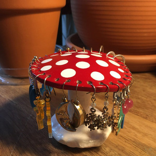 Cross-border Plant Zhejiang Mushroom Internet Red Earring Rack Resin Desktop Ornaments Home Decoration Display Stand Decorations