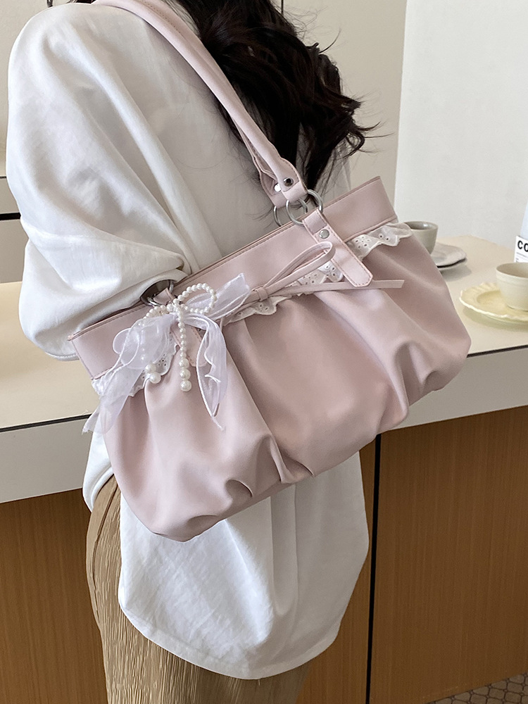 2026 Summer New Korean Style Niche Design Polka Dot Pleated Shoulder Bag for Women, Exquisite and Stylish Underarm Bag for Commute