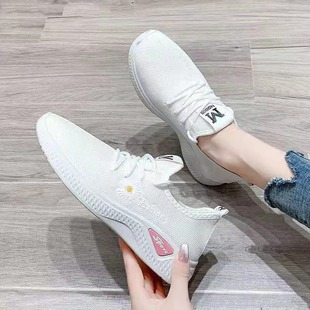 Little Daisy Step Белые туфли Старые Пекинские парусиновые туфли Женские Осенние новые повседневные кроссовки Stall Supply