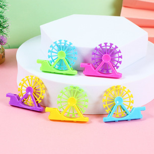 Factory wholesale new ferris wheel shape whistle creative whistle plastic children twisted eggs ordinary small toy e-commerce