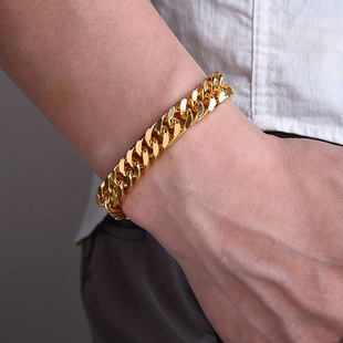 Cross-border hot European and American personality domineering men's bracelet fashion gold-plated Cuban chain tide hip-hop jewelry factory outlet