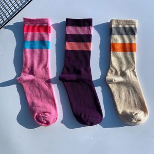 Socks two-pole men's and women's fashion street European and American fashion brand mid-calf socks College Style Street skateboard sports long cotton socks wholesale