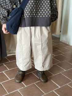 Jiaye children's 2024 spring new children's solid color cotton straight pants men's and women's loose Western style cropped pants