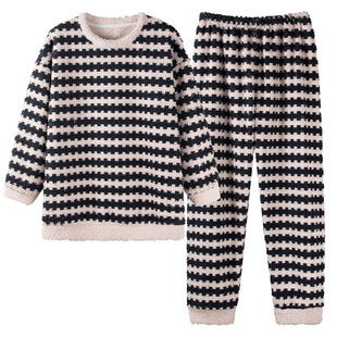 Source factory winter new Casimi double-sided velvet widened thickened long sleeve striped couples pajamas cover can be worn outside