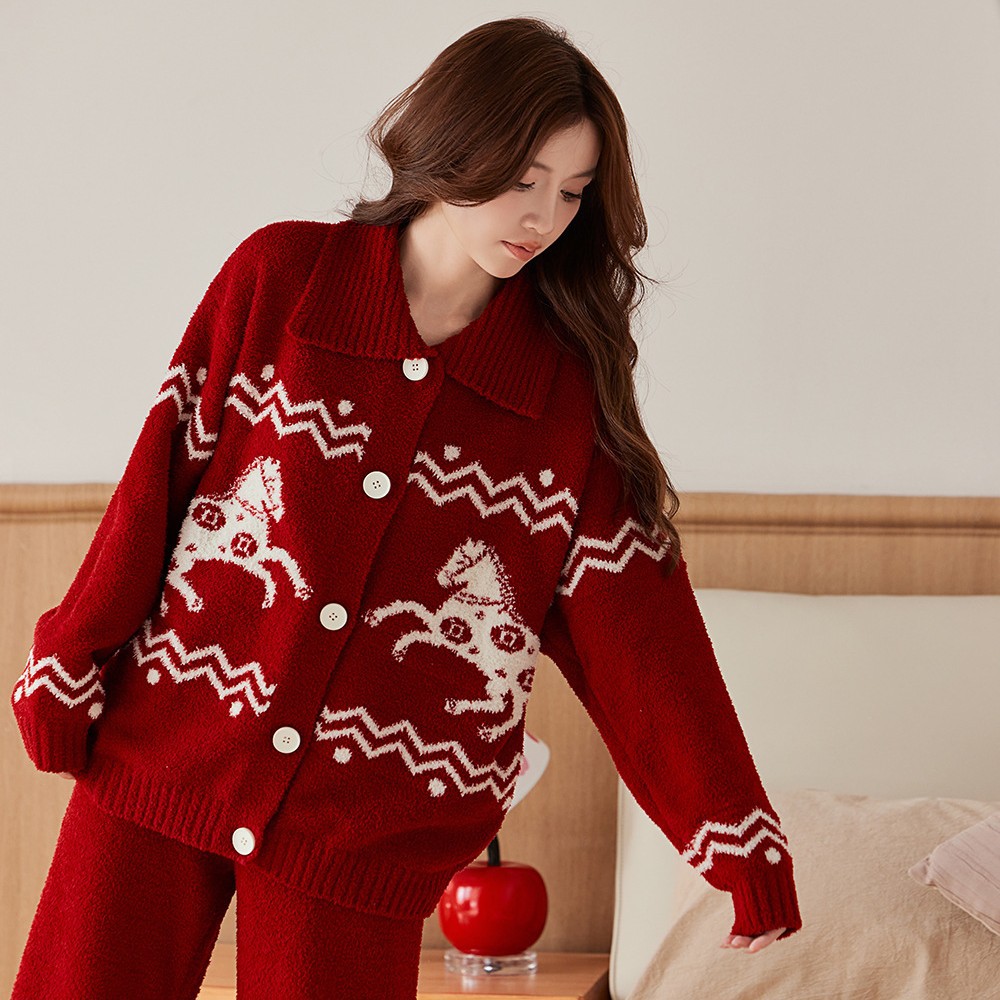 Women's Winter Half-Velvet Pajamas for the Year of the Horse, Thickened Home Wear Set, Can Be Worn Outside, Sweet and Cute Style, Long Sleeves