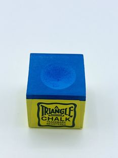 Factory direct B- grade blue billiard chocolate powder table cue powder deer head card/triangle billiard supplies accessories