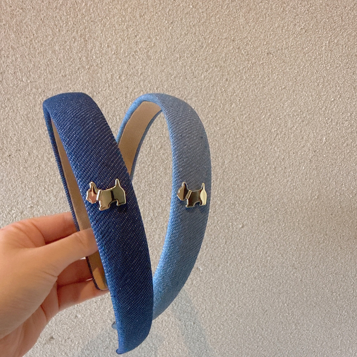 Korean denim blue high-end doggy headband, fashionable and stylish, suitable for girls to wear when going out, solid color high-crown headband