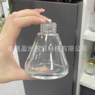 100ML коническая лавовая бутылка из ротанга улетучивания ароматизаторы стеклянная бутылка маленькая бытовая автомобильная бутылка с ароматом эфирного масла