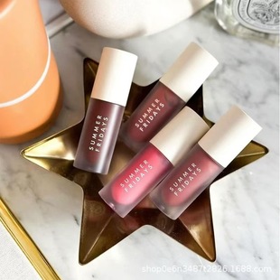 Spot Summer Fridays New Fantasy Lip Oil Увлажняющее, увлажняющее и уменьшающее линии губ Глазурь для губ Блеск для губ 4,5 г