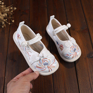 Hanfu Embroidered Shoes Women's Shoes Ethnic Style Embroidered Cloth Shoes Children's Dance Shoes Chinese Style Shoes with Beef Sole