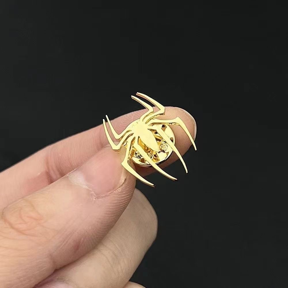 Cross-border Amazon temu spider brooch suit jacket shirt stainless steel chest decoration anti-light accessories