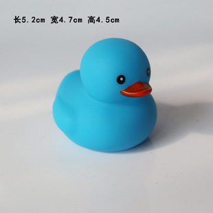 Мини-игрушки для ванной, играющие в воду, Детские Виниловые детские развивающие игрушки, играющие в воду, утенок оптом