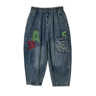 2024 new plus size loose comfortable elastic waist casual fashion applique embroidered fur nine points Harlan jeans women
