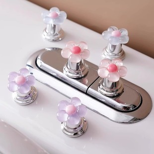 Cute Flower Toilet Button Nail Art Special Toilet Water Tank Switch Button Universal Press Lid Flush