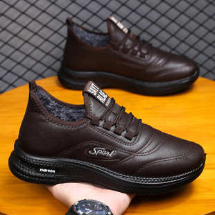 Winter fleece-lined Cotton Shoes for Men and Women with Light Soft Sole Old Beijing Cloth Shoes Warm Casual Men's Shoes Middle-aged and Elderly Shoes