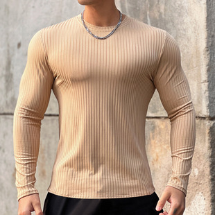 Spring and Autumn New Fashion men's long-sleeved T-shirt autumn and winter new men's pullover sweater solid color bottoming shirt