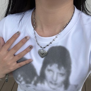 Niche Ins Style Chic Texture Love Stitching String Chain Pendant Necklace Spice Girl Vintage Carved Jewelry