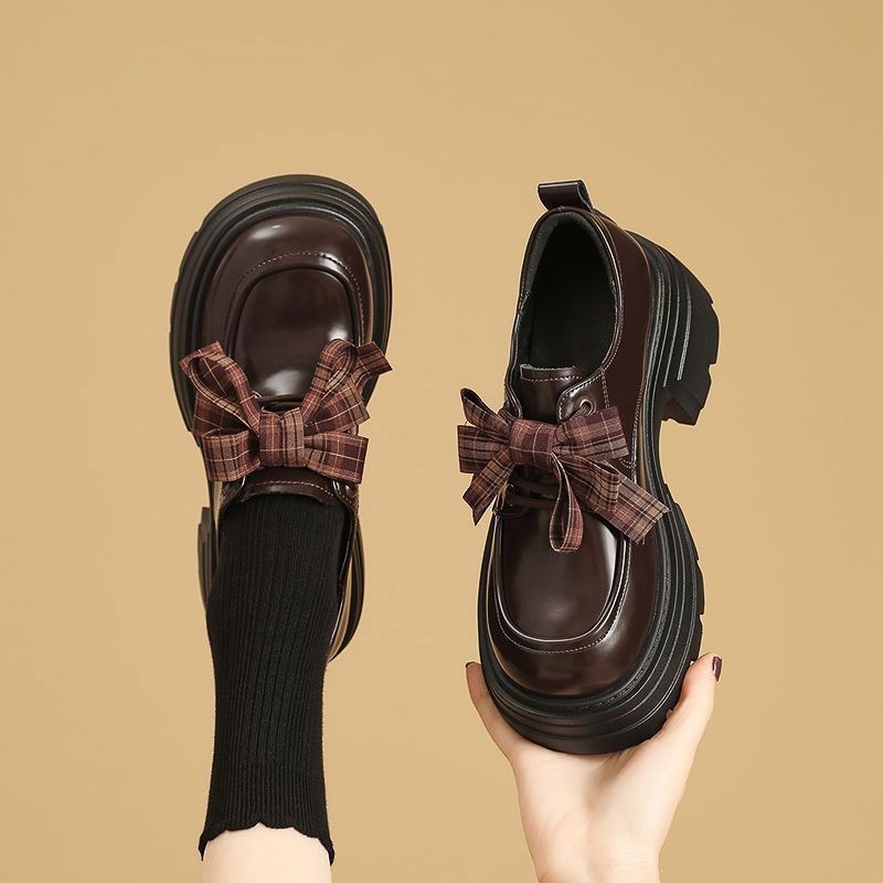 Thick-Soled Round-Toe Leather Shoes for Women 2026 Spring and Autumn New British Style Loafers with Bow Deep-Cut Jk Single Shoes Versatile
