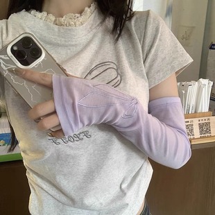 Hot New Summer Skin-friendly Soft Waxy Sun Protection Elastic Loose Ice Sleeve Girls Outdoor Driving Sleeve