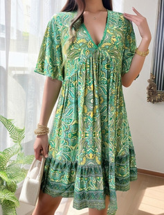 Cross-border Temu Amazon Foreign Trade Women's 2024 Spring and Summer Vacation Casual Printed V-neck Dress