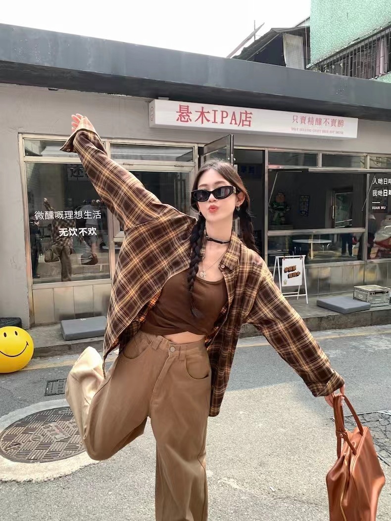 Plaid Shirt for Women, Spring and Autumn Thin Style, Loose and Lazy Style, Retro Autumn Long-Sleeved Shirt, Small Jacket, Top Wholesale