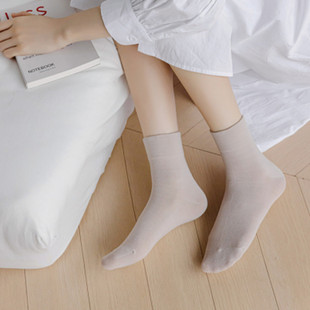 Spring and Autumn milky white confinement socks Japanese pure color cotton sweat-absorbent breathable mid-calf socks not tired feet loose short women's socks