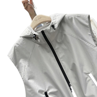 New Niche Functional Vest Sleeveless Solid Color Waistcoat Hooded Loose All-match Work Vest Jacket Women's Jacket