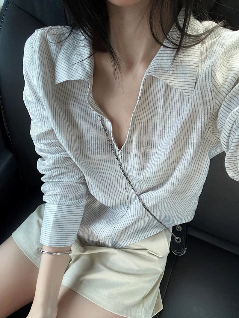 여성용 스트라이프 브이넥 셔츠 2025 여름 가볍고 통기성이 뛰어나며 루즈하고 게으른 자외선 차단 셔츠 고급 긴팔 탑
