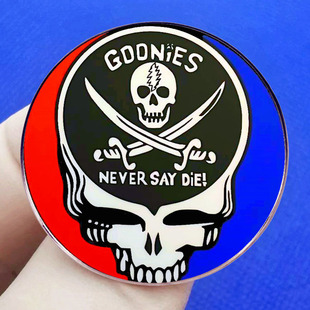 Grateful and Die Seven Baoqi Murder Brooch Goonies Rock Band Pin Badge Metal Alloy Badge Accessories