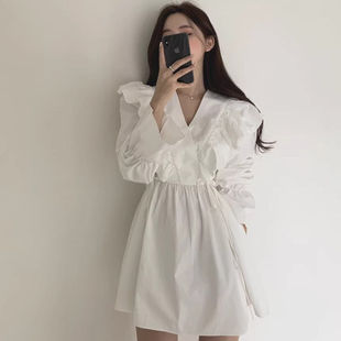 New Retro V-neck Cross-ruffled Spring Skirt Lace-up Waist Trumpet Sleeve Short Small dress