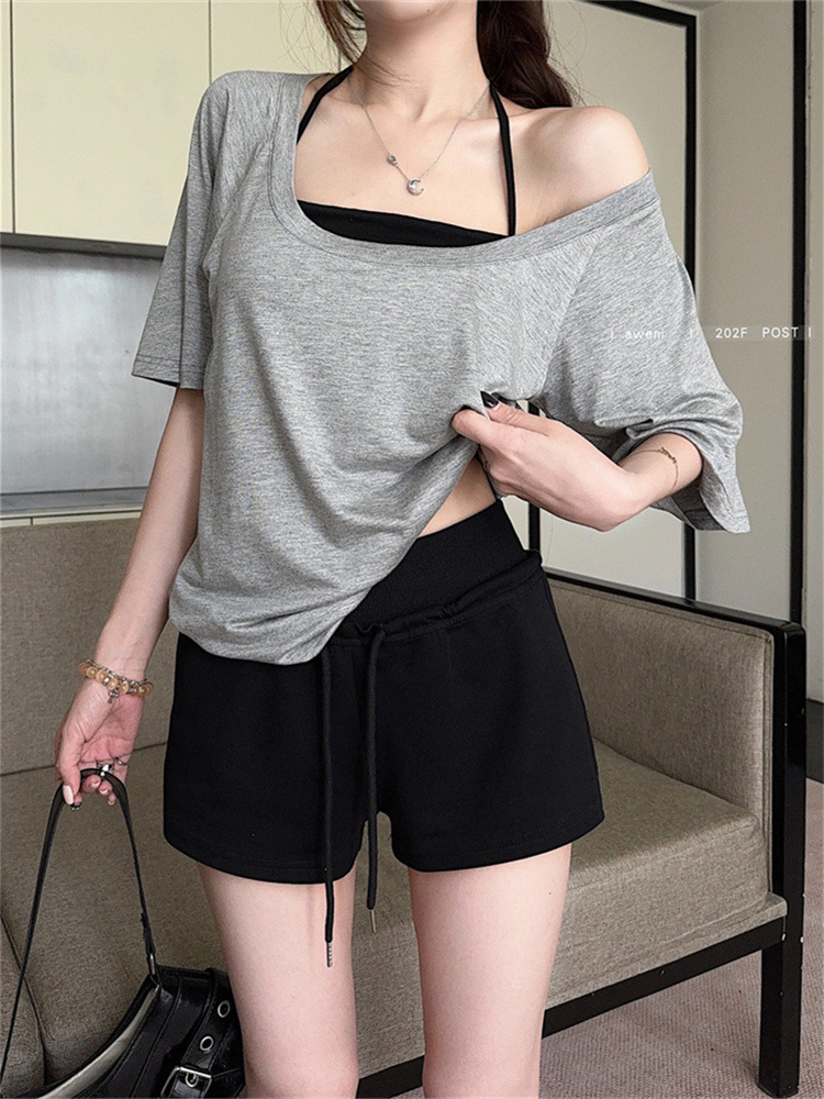 Pure Desire Hot Girl 세련된 대형 U 넥 반팔 티셔츠 여성 여름 2025 새로운 슬림 피트 솔리드 컬러 심플 탑