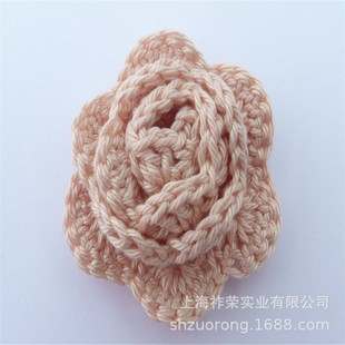 Factory Direct mohair hand crocheted small flower knitted flower cotton thread hand crocheted multi-layer small flower