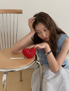 [Love Coin Purse] Sunai Heart-shaped Earphone Bag Coin Purse 2025 Hanging Small Bag Storage Wallet Pendant