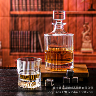 Factory wholesale new vertical stripe wine bottle set logo a bottle of four glasses of whiskey wine set
