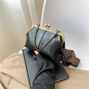 Fashion Shell Bag Women's 2023 New Korean Style All-match Chain Handbag Internet Celebrant Red Textile Crossbody Shoulder Bag
