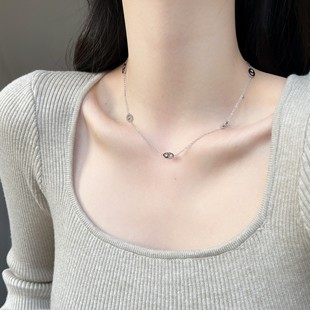 Titanium steel non-fading pig nose necklace Women's Light luxury niche design sense high-grade temperament clavicle chain all-match sweater chain