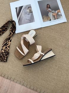 2025 New Summer Niche Design Sense Elegant Wedge Sandals Fairy Outwear High Heels Sandals