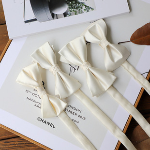 White Vintage British Gentleman Yuppie Tie Men's Solid Color Groom Best Man Wedding Bow Factory Spot
