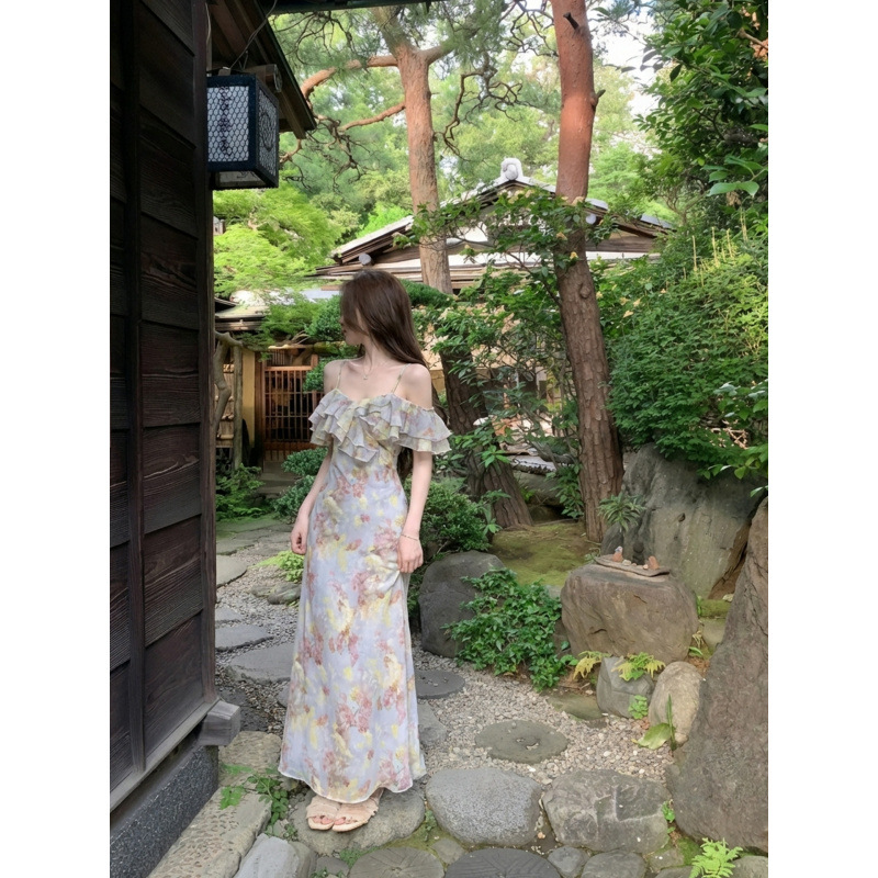 2026 New Style French Ruffled Off-Shoulder Strap Dress for Women, Summer Vacation Style, Waist-Cinching Floral Long Dress