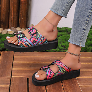 Foreign trade 2024 spring and summer new plus size slippers women solid color double-breasted European and American leisure slippers women wholesale