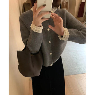 2023 autumn and winter New Red elegant round neck wooden ear beaded decorative long sleeve soft glutinous knitted cardigan coat for women