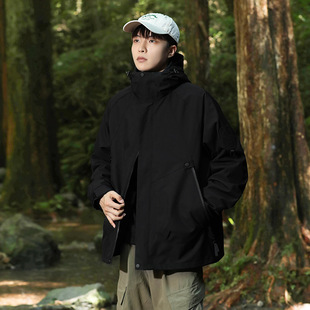 Outdoor assault clothing for men and women three-in-one two-piece detachable graphene warm travel into Tibet mountaineering clothing for lovers