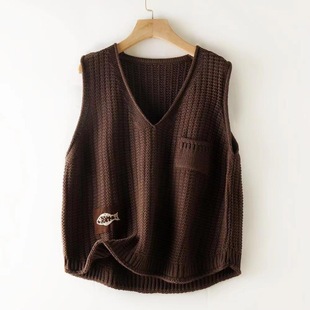 Spring and Autumn thin retro artistic knitted patch Vest Women's Korean-style loose age-reducing hollow V-neck outer vest