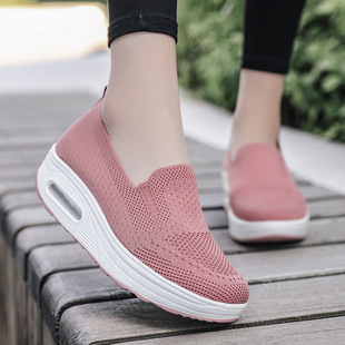 Women's Shoes 2025 New Fashionable Slip-on Flying Woven Rocking Shoes Mesh Air Cushion Walking Shoes Platform Sports Casual Shoes