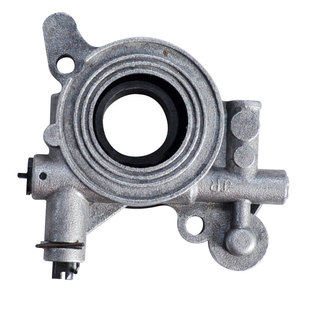 Applicable to Husqvarna H365 oil pump chain saw H365 oil pump H372 oil pump Fushihua oil pump